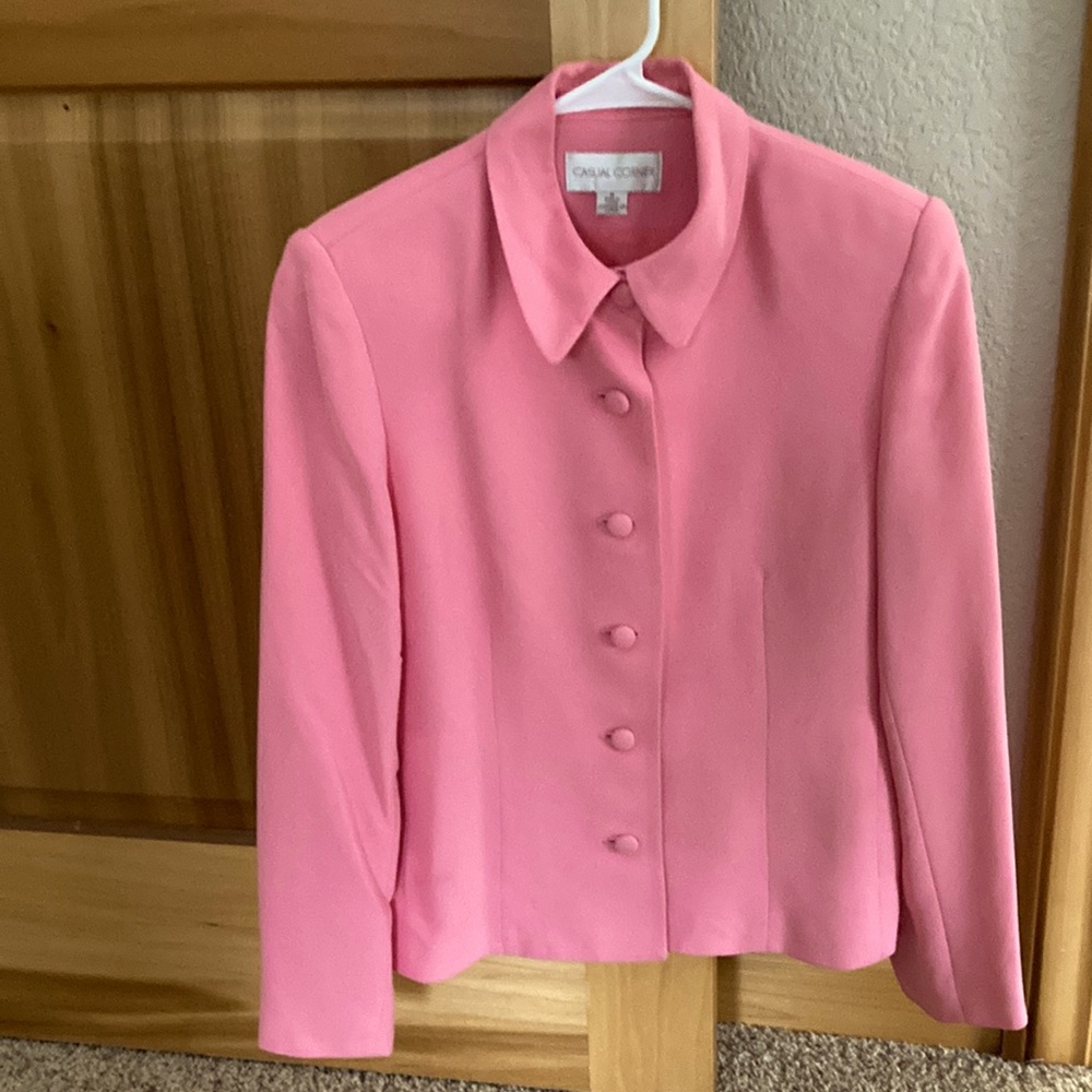 Casual Corner Rose Colored women’s blazer size 8